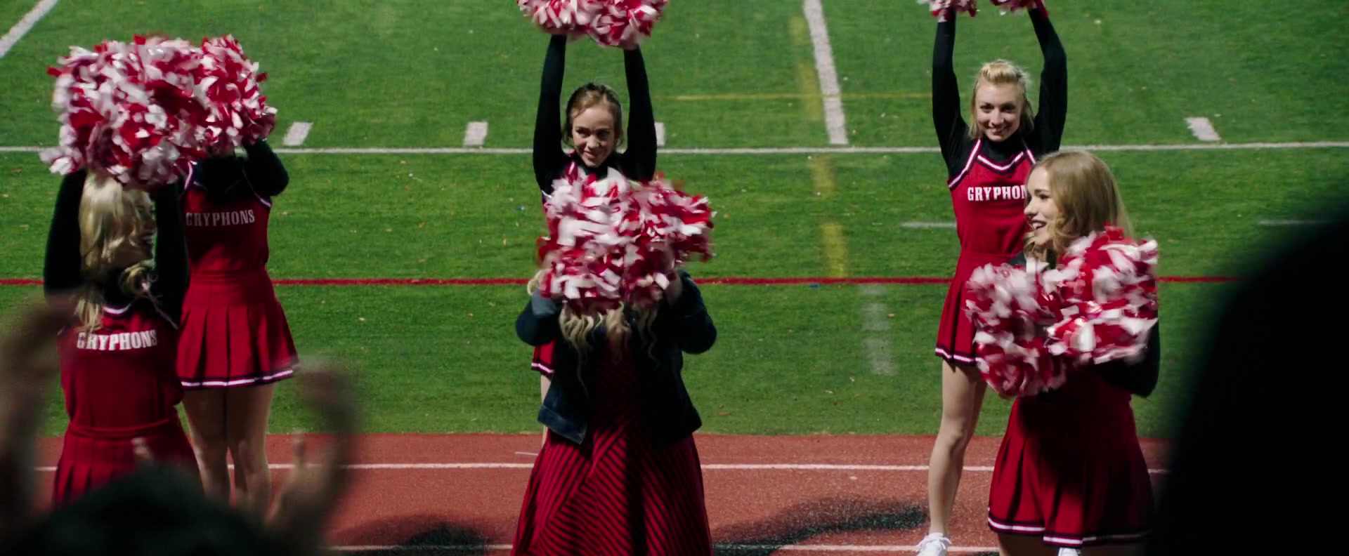 Freak_Show_2017_1080p_010261.jpg