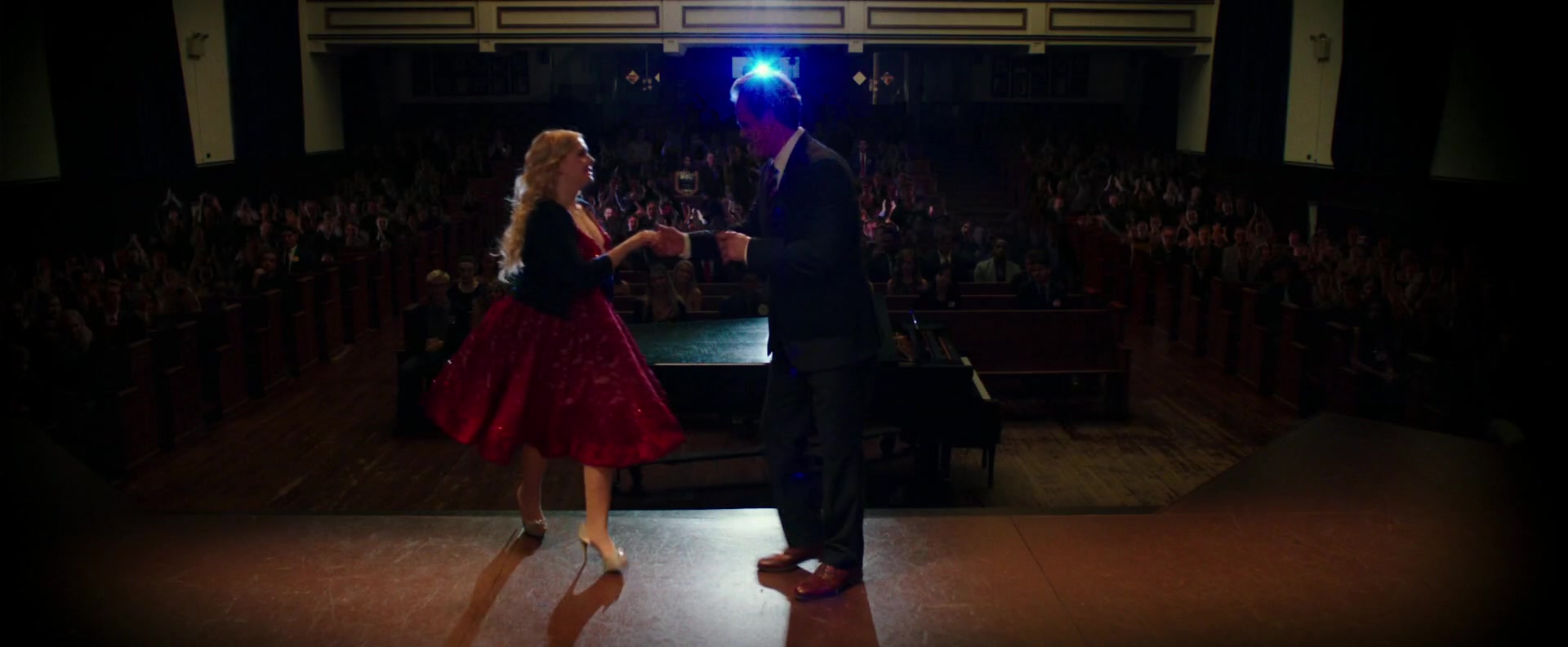 Freak_Show_2017_1080p_010546.jpg