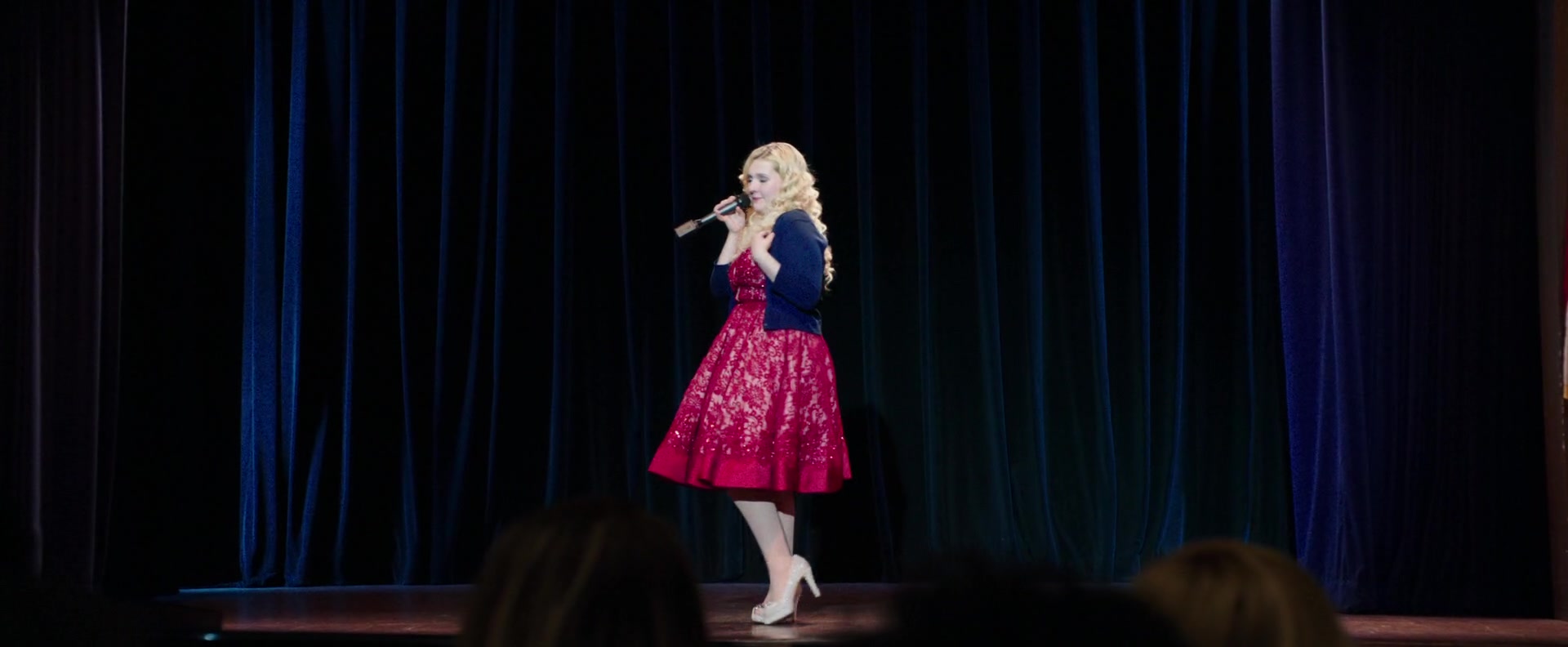 Freak_Show_2017_1080p_010605.jpg