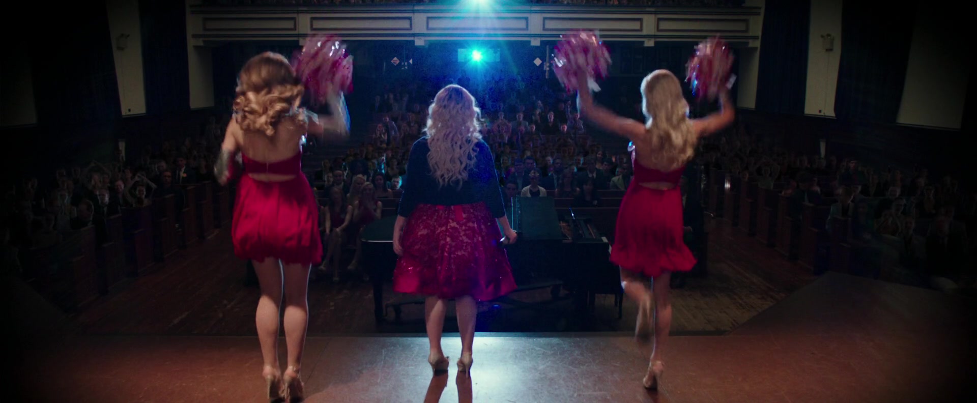 Freak_Show_2017_1080p_010757.jpg