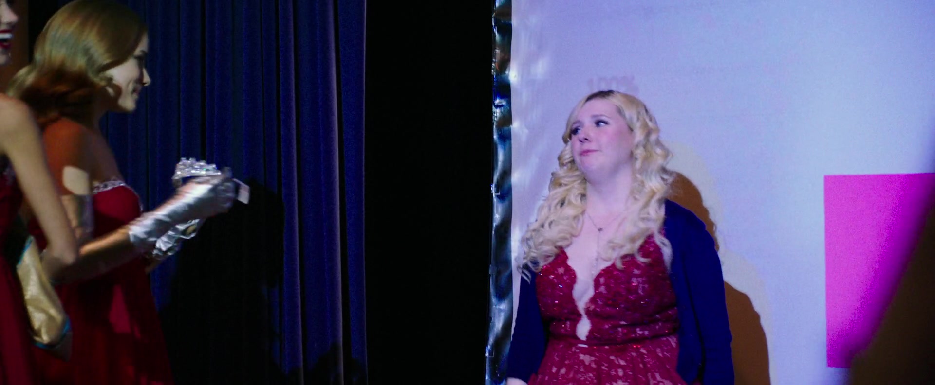 Freak_Show_2017_1080p_011431.jpg