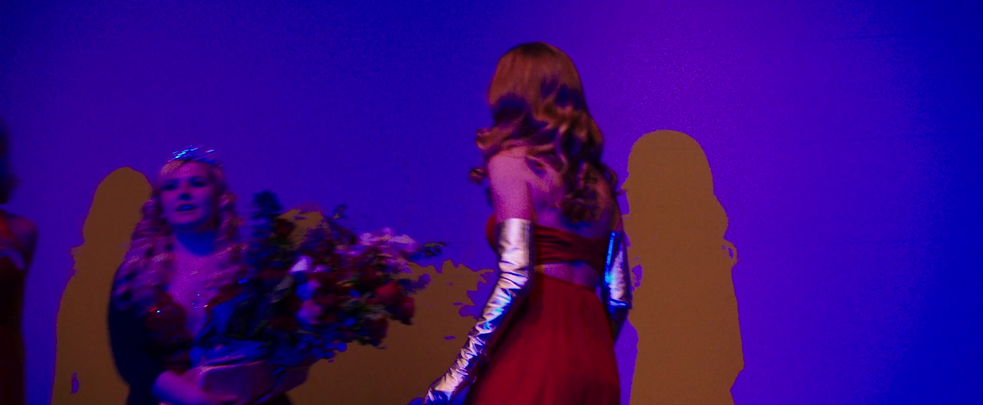 Freak_Show_2017_1080p_011508.jpg