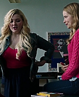 Freak_Show_2017_1080p_002051.jpg