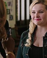 Freak_Show_2017_1080p_008943.jpg