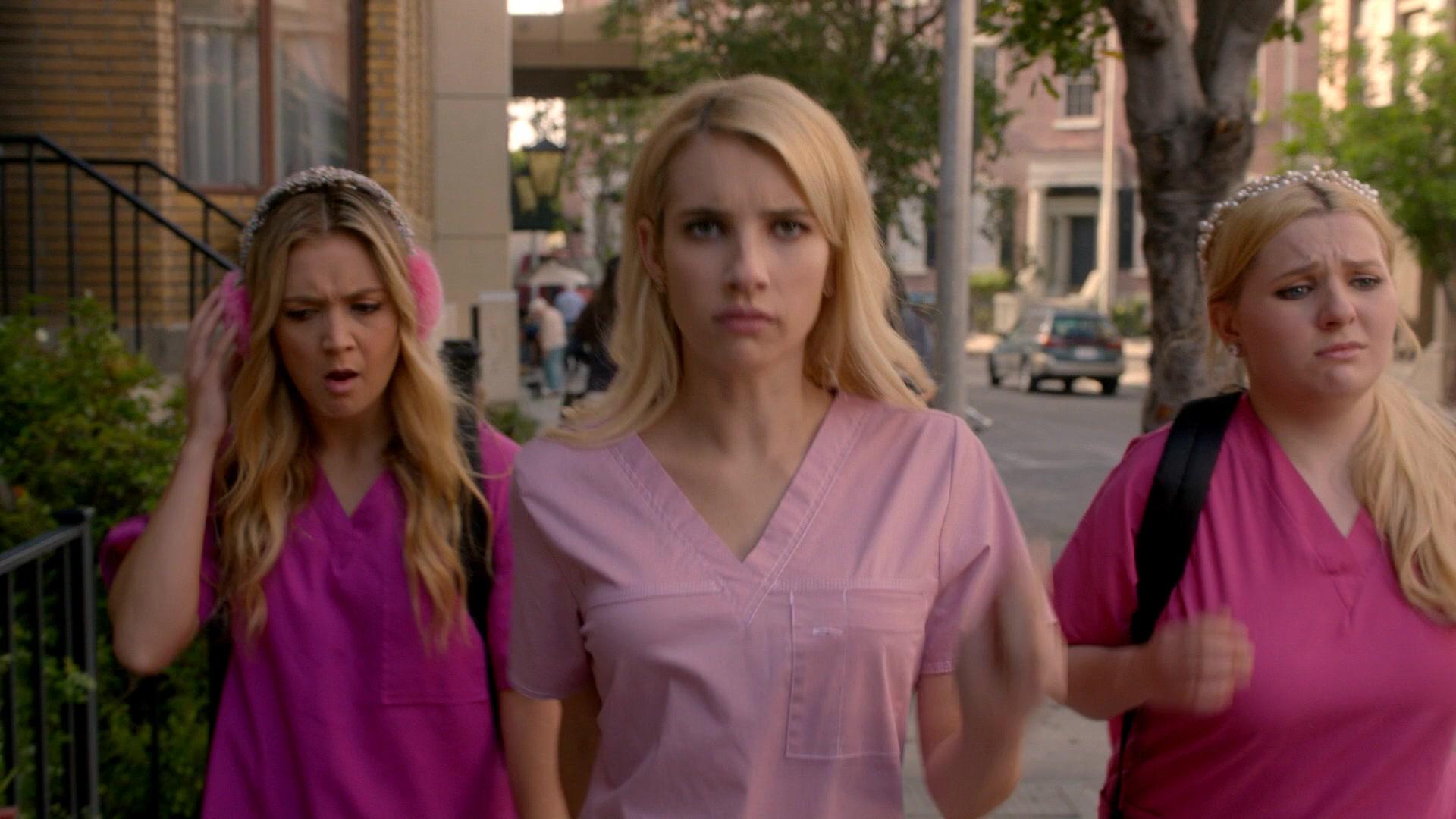 Scream_Queens_2016_S02E01_1080p_2575.jpg