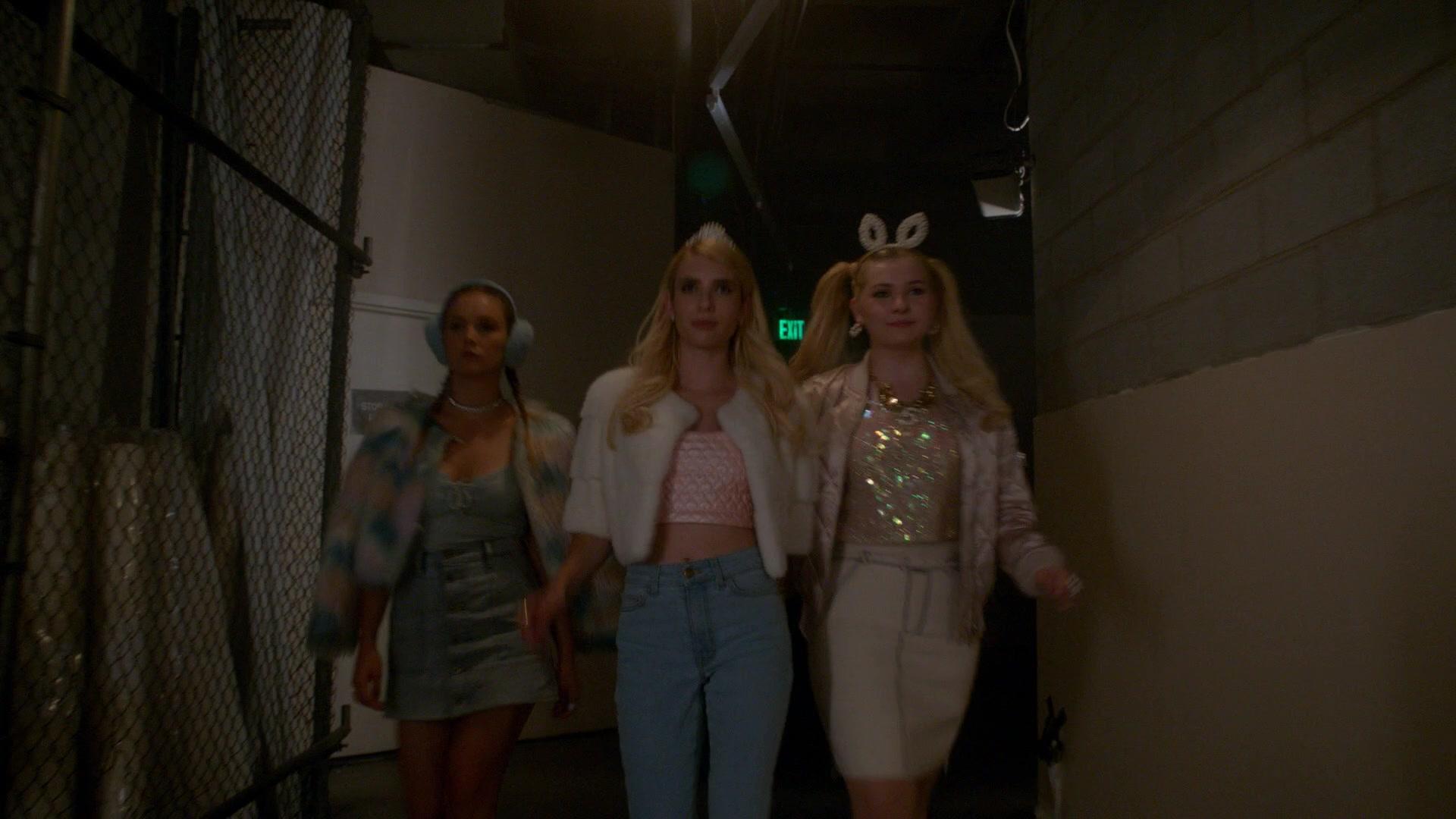 Scream_Queens_2016_S02E01_1080p_3063.jpg