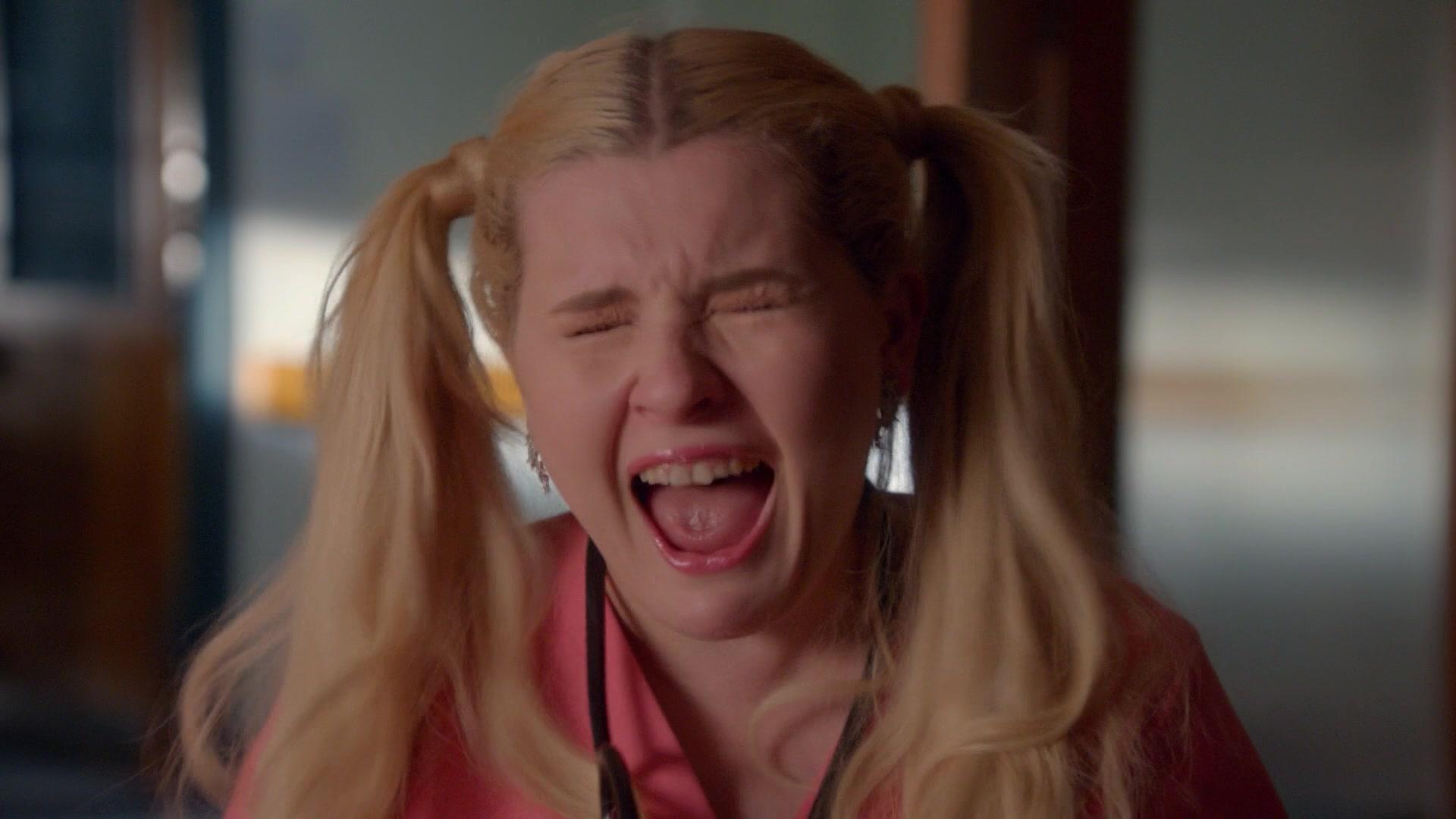 Scream_Queens_2016_S02E01_1080p_4116.jpg