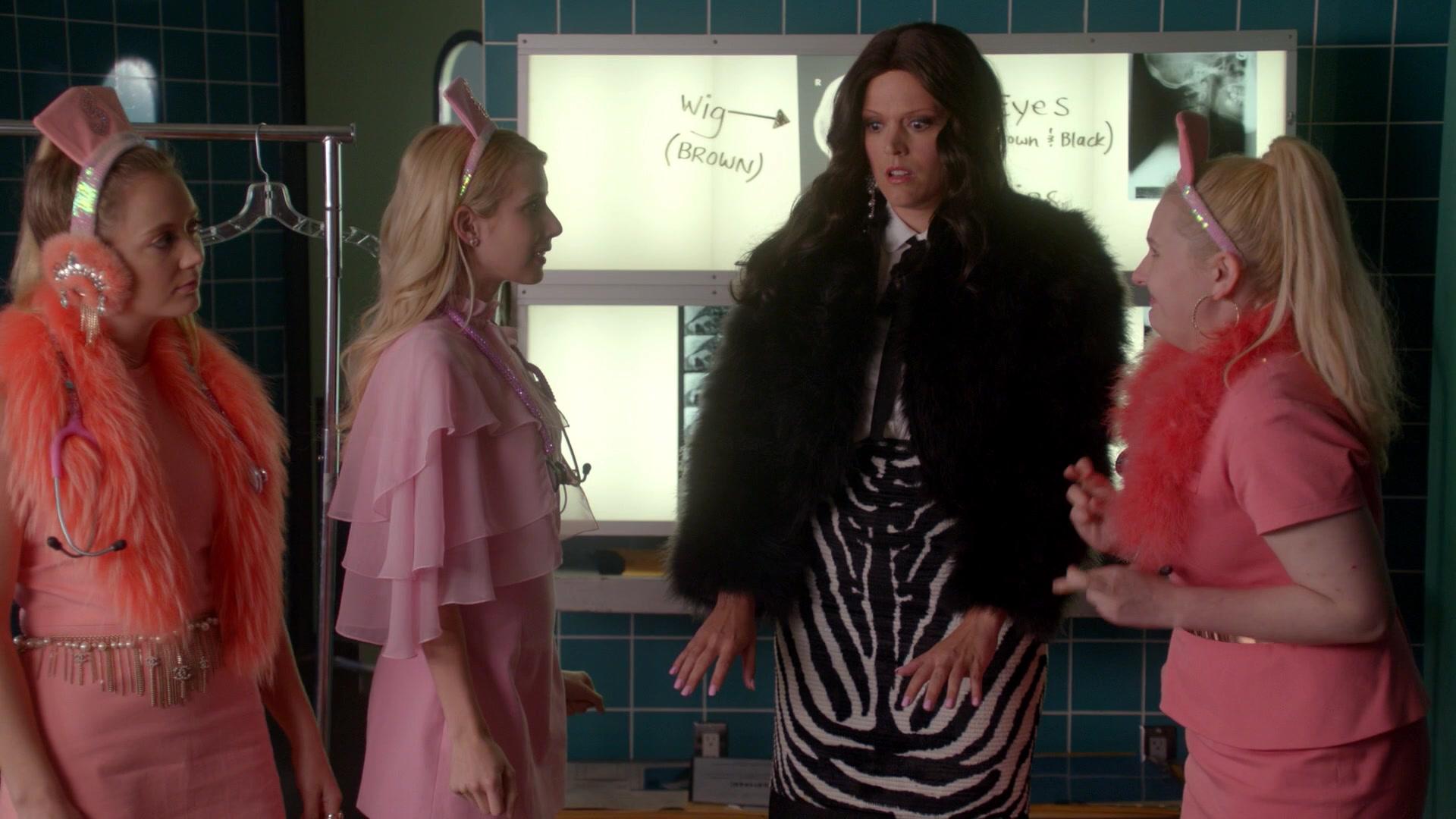Scream_Queens_2016_S02E01_1080p_5008.jpg