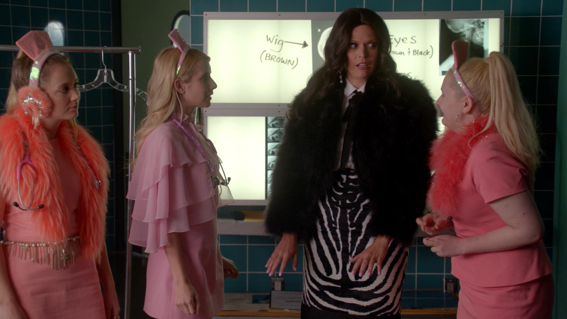 Scream_Queens_2016_S02E01_1080p_5011.jpg
