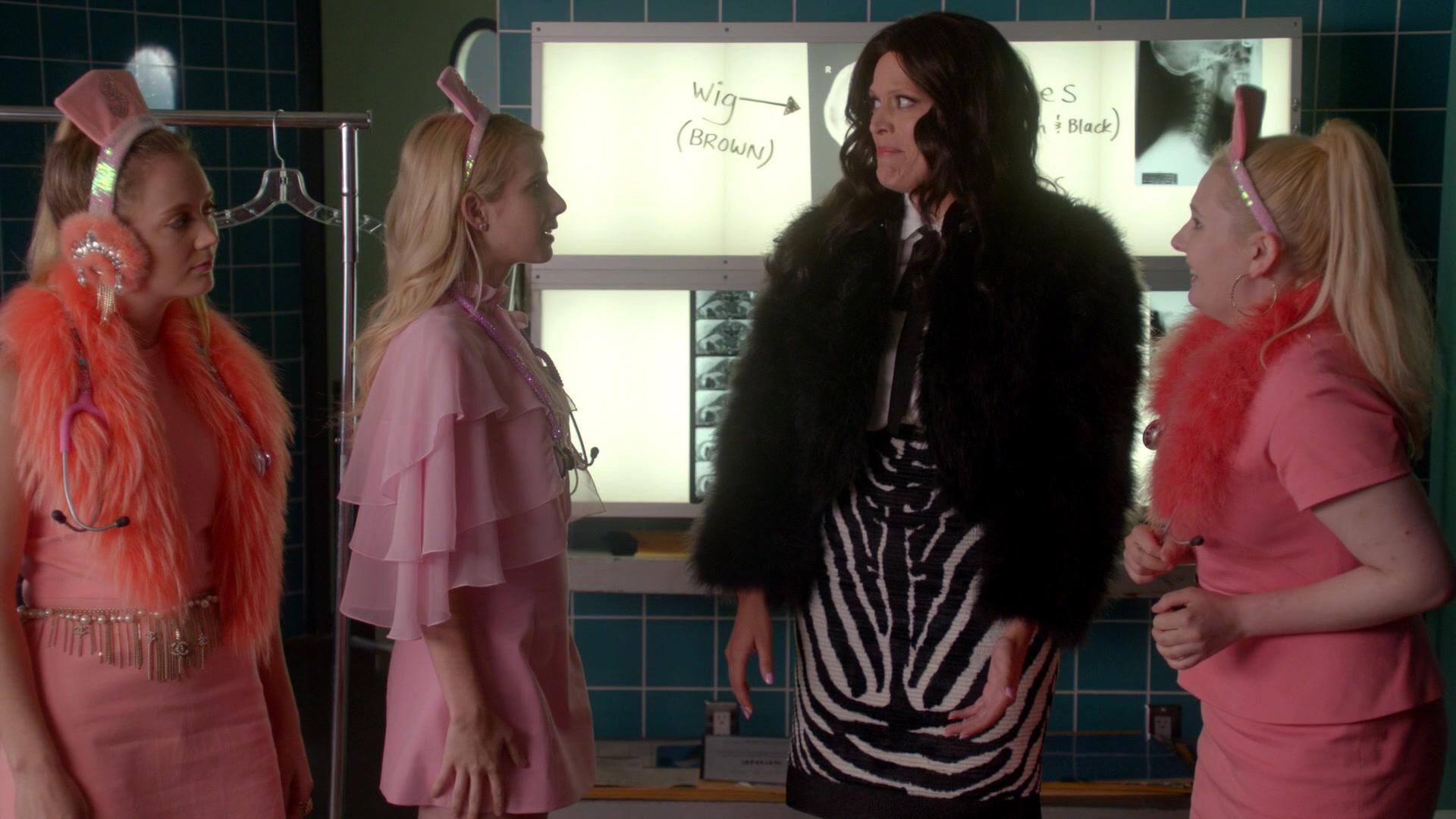 Scream_Queens_2016_S02E01_1080p_5015.jpg