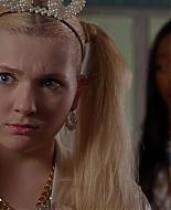Scream_Queens_2016_S02E01_1080p_3312.jpg