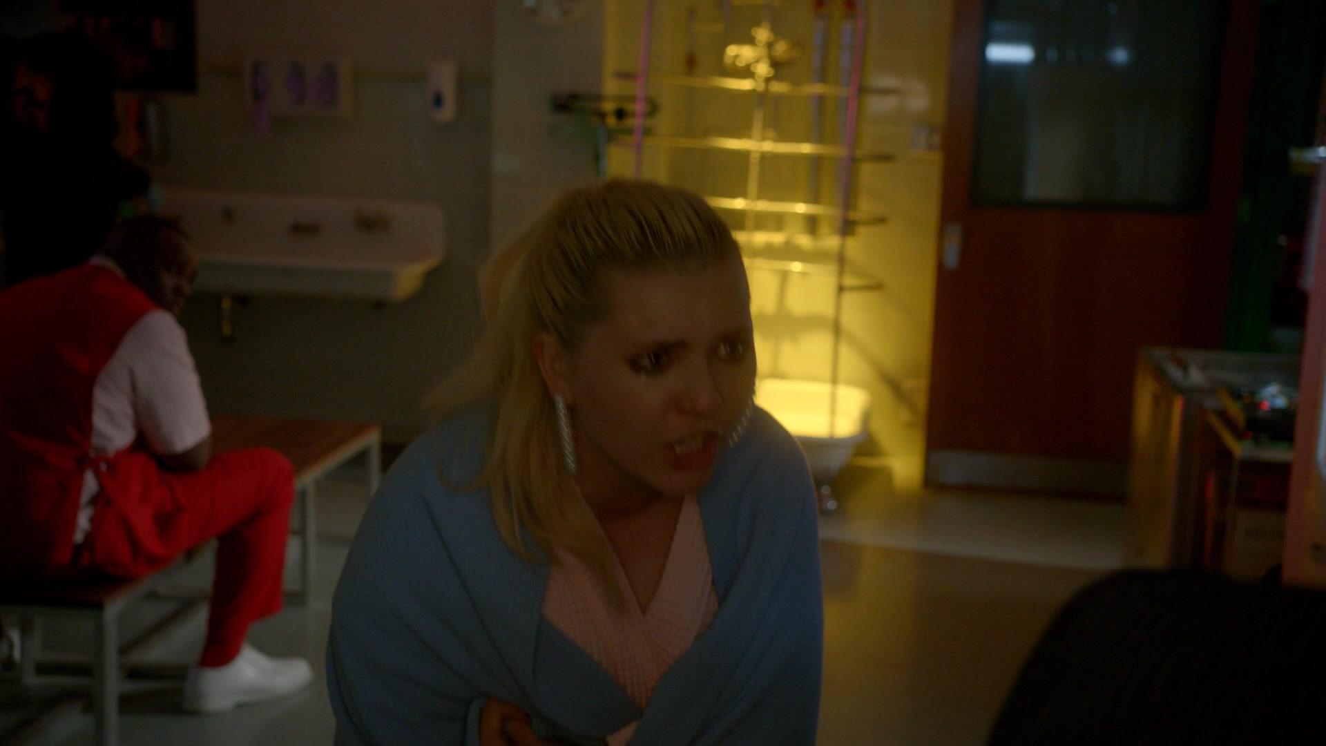 Scream_Queens_2016_S02E02_1080p_0182.jpg