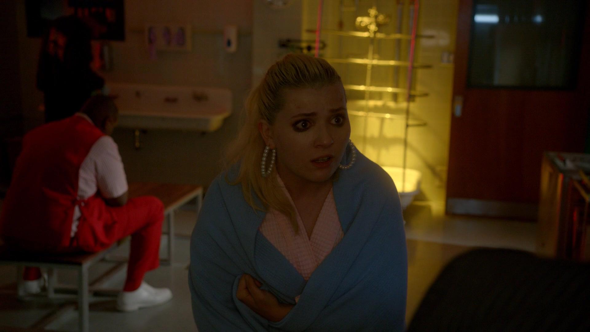Scream_Queens_2016_S02E02_1080p_0186.jpg