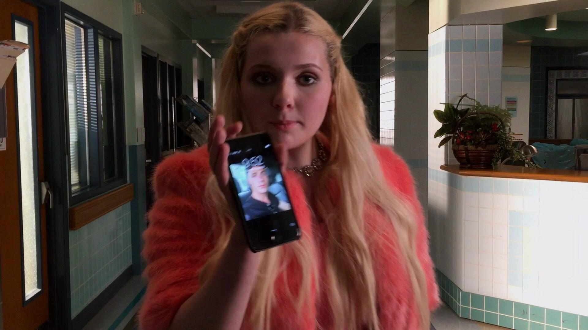 Scream_Queens_2016_S02E02_1080p_1935.jpg