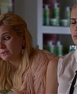 Scream_Queens_2016_S02E03_1080p_3240.jpg