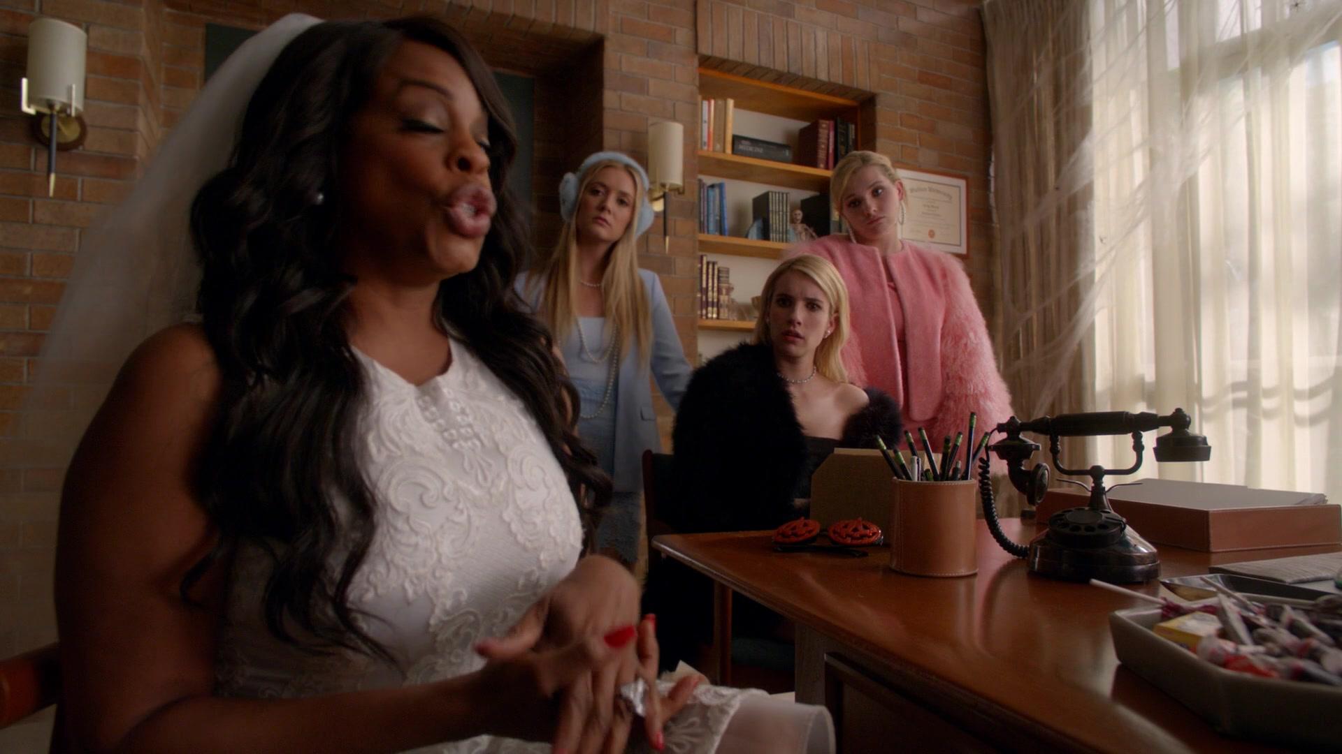 Scream_Queens_2015_S02E04_1080p_1201.jpg