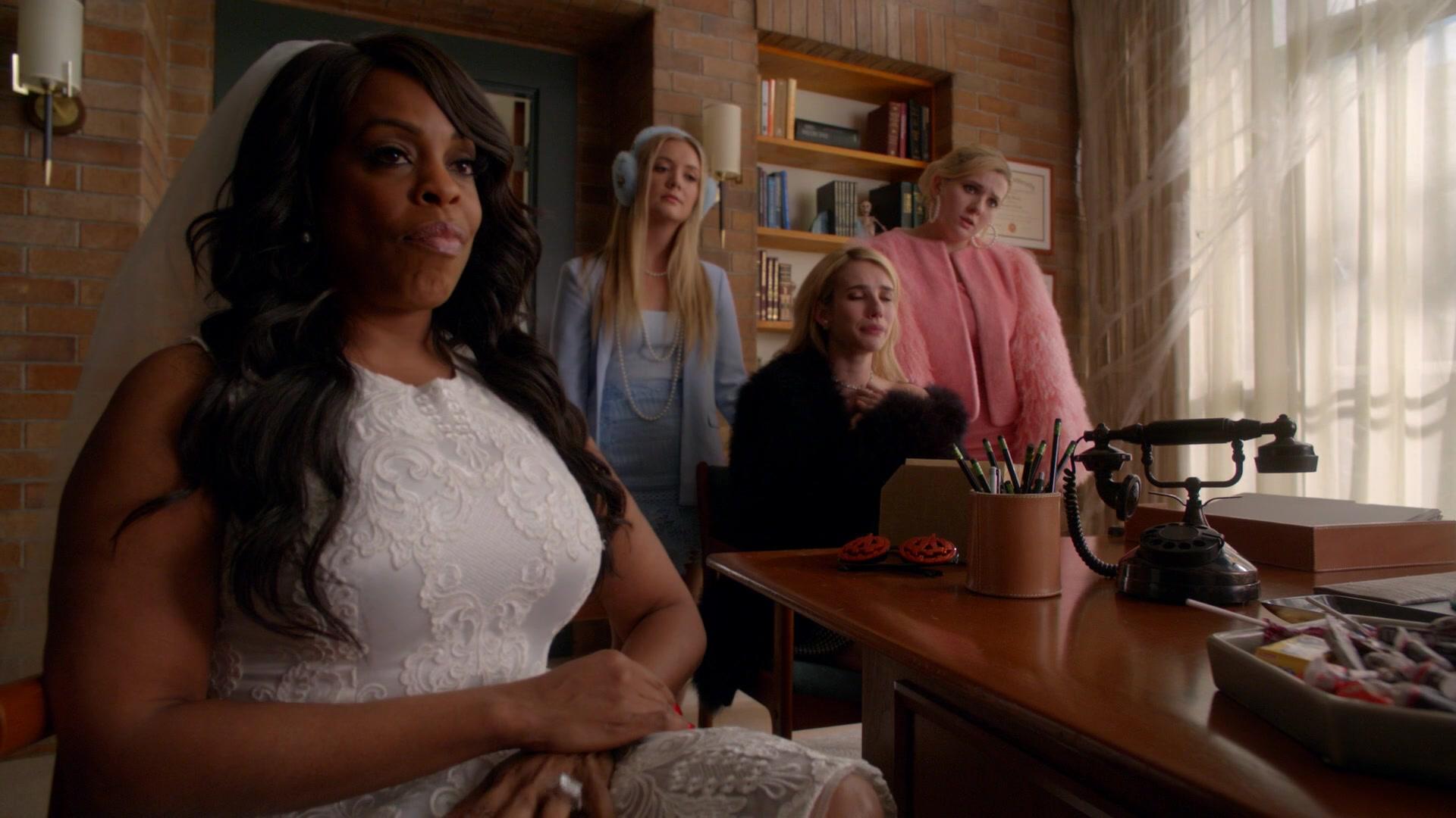Scream_Queens_2015_S02E04_1080p_1330.jpg