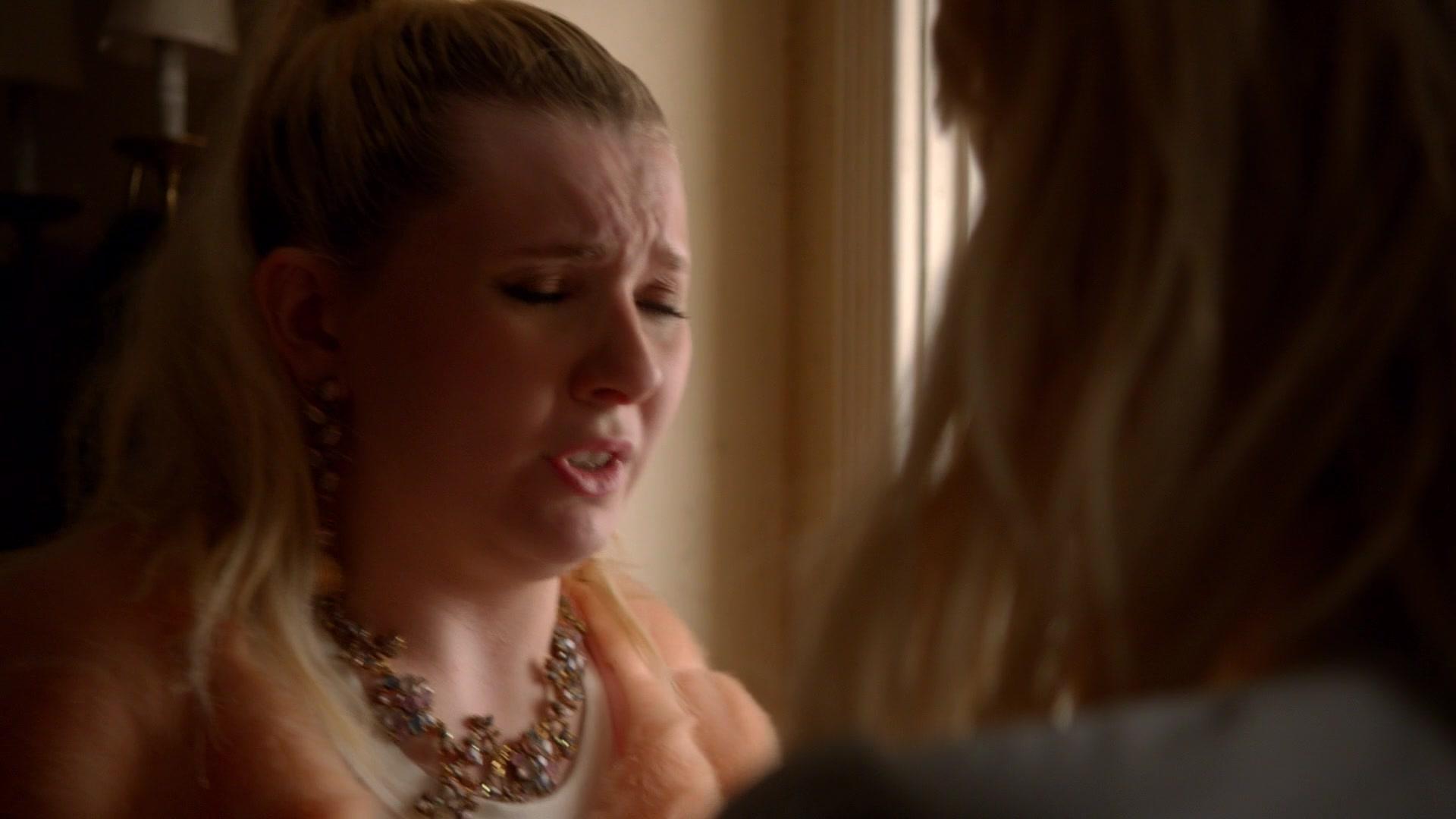 Scream_Queens_2015_S02E04_1080p_4321.jpg