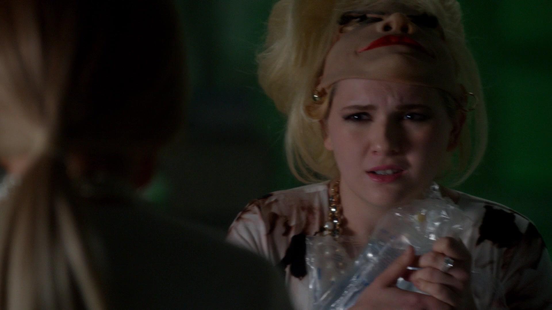 Scream_Queens_2015_S02E04_1080p_5474.jpg