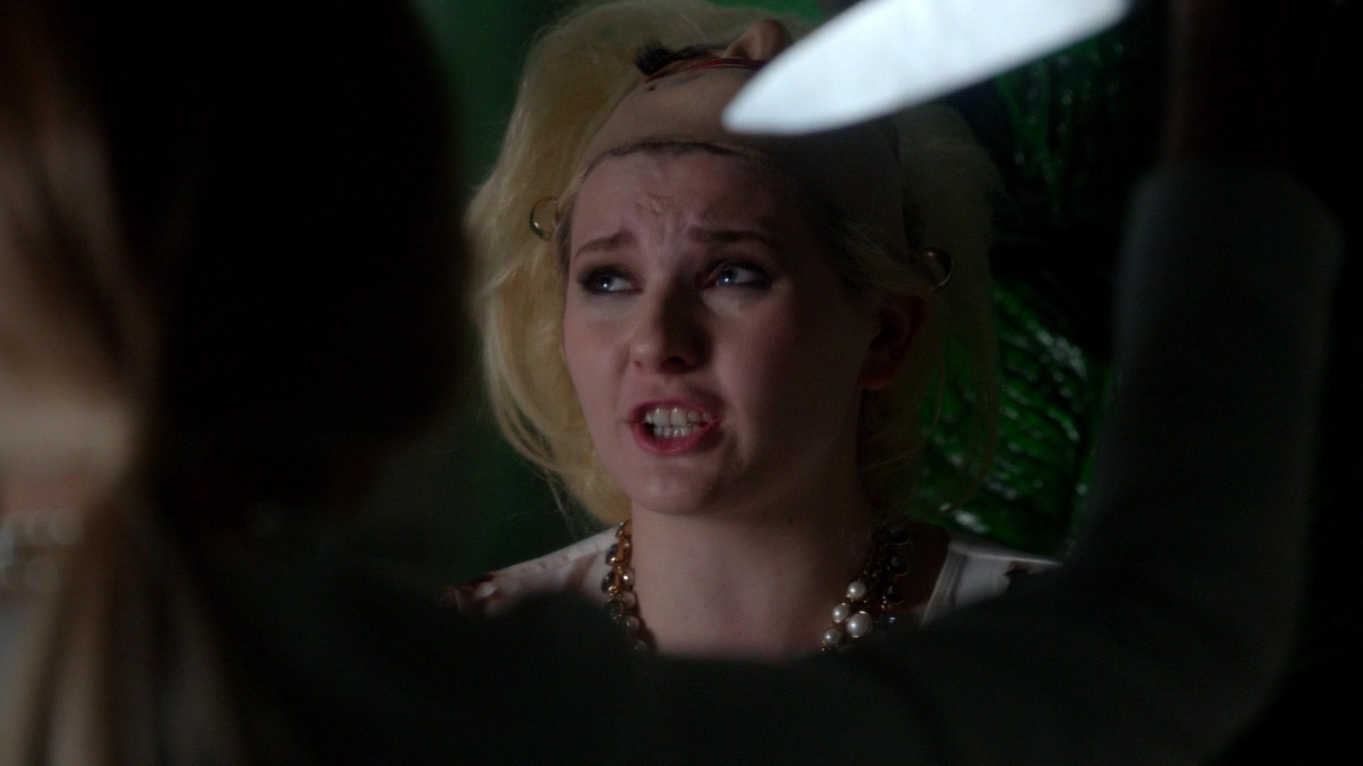 Scream_Queens_2015_S02E04_1080p_5604.jpg