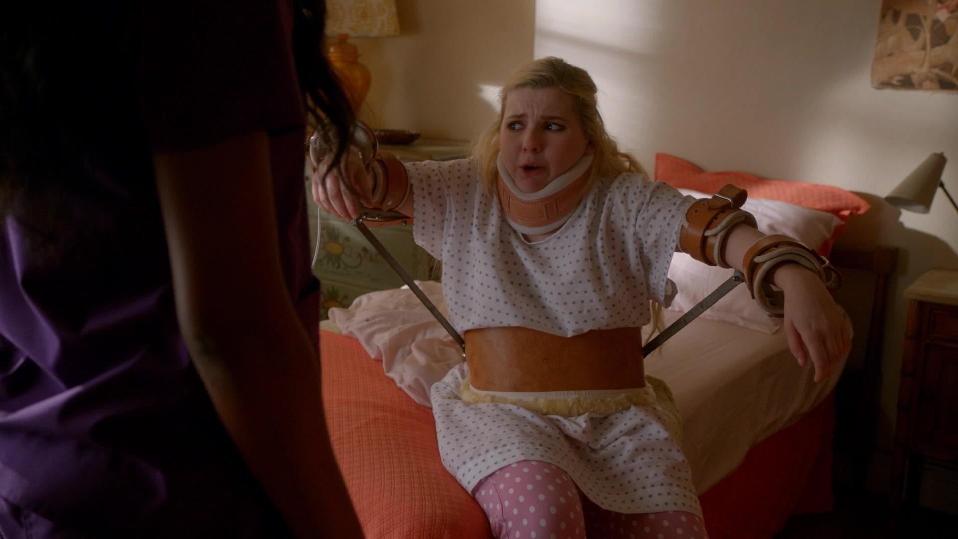 Scream_Queens_2016_S02E05_1080p_2142.jpg