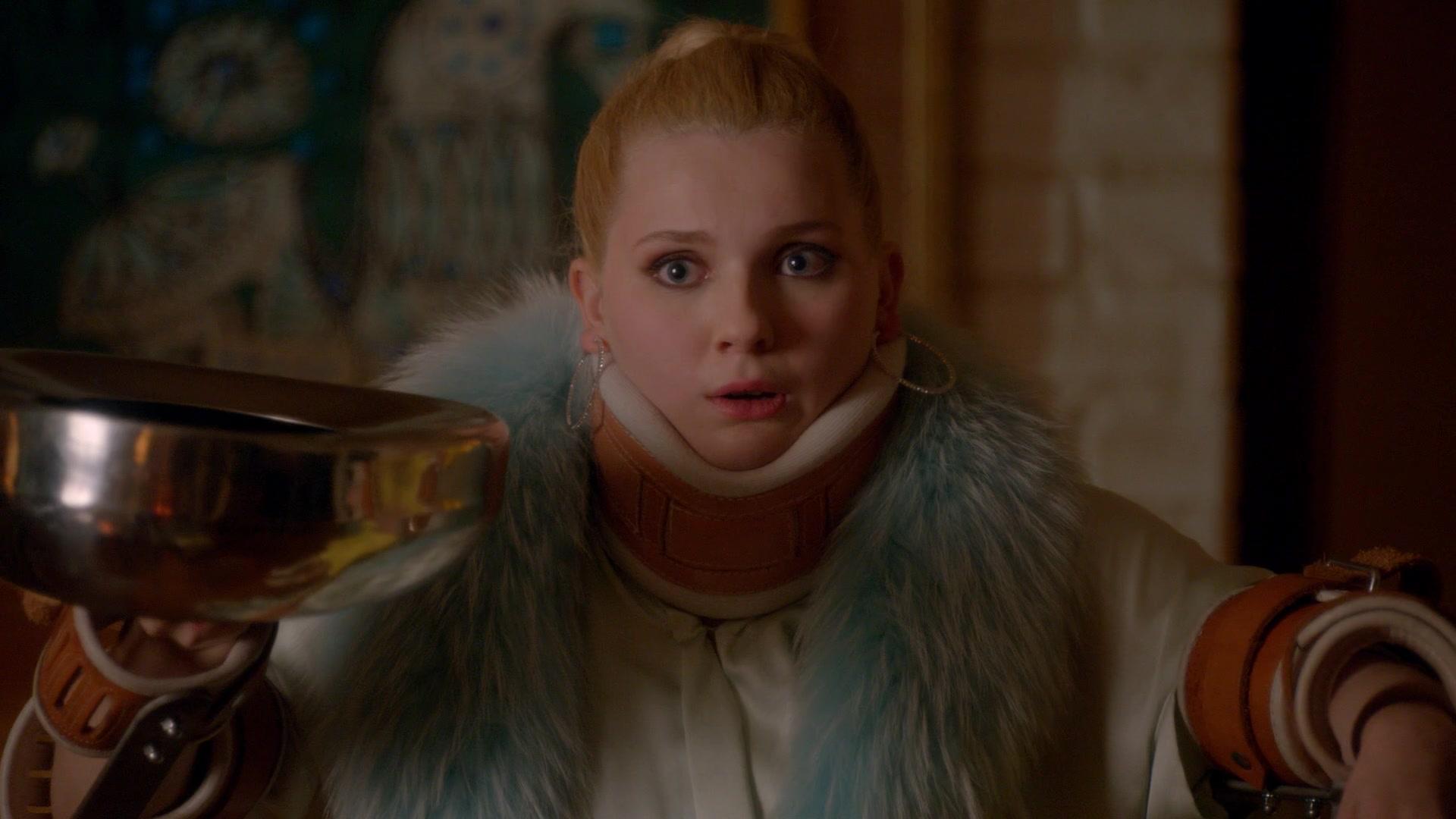 Scream_Queens_2016_S02E05_1080p_2681.jpg