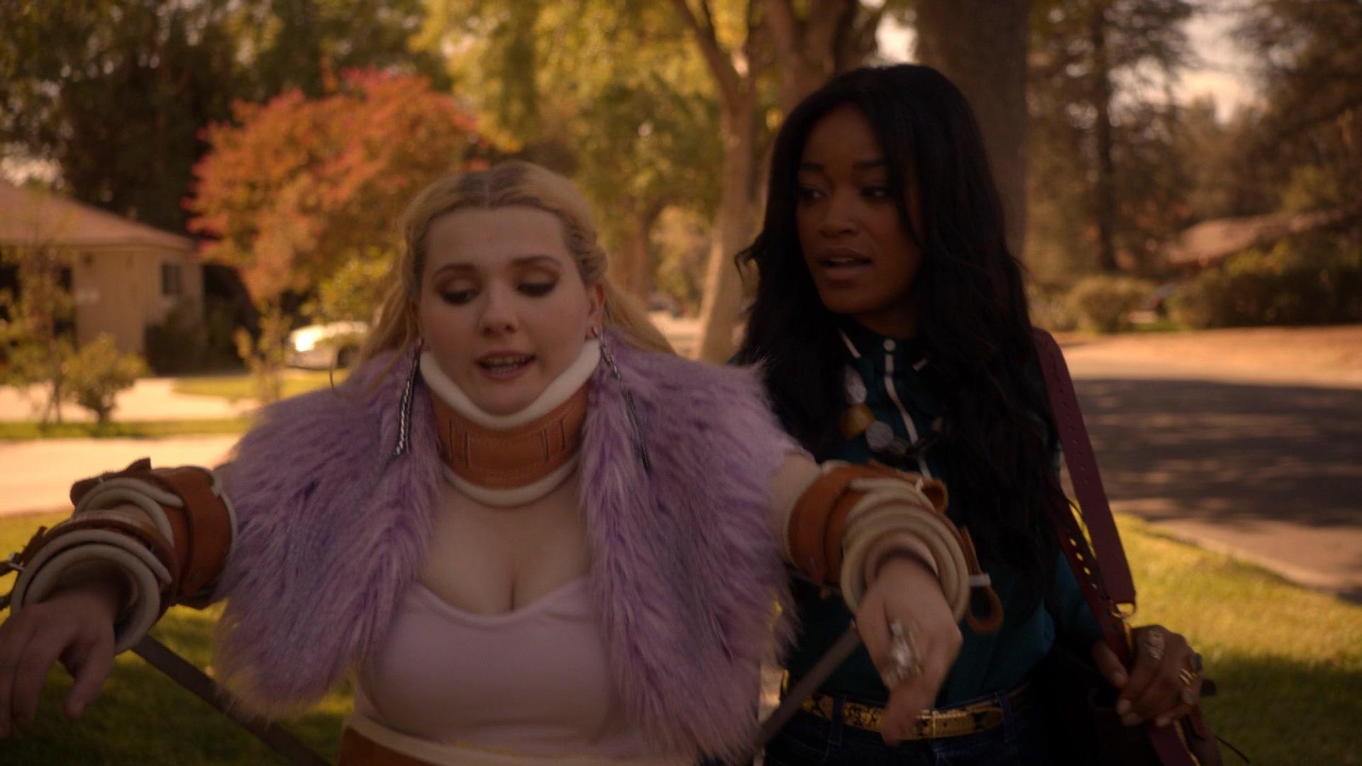 Scream_Queens_2016_S02E05_1080p_3627.jpg