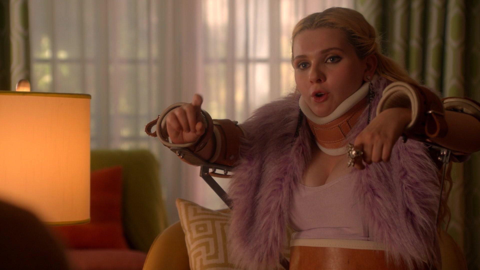 Scream_Queens_2016_S02E05_1080p_3870.jpg
