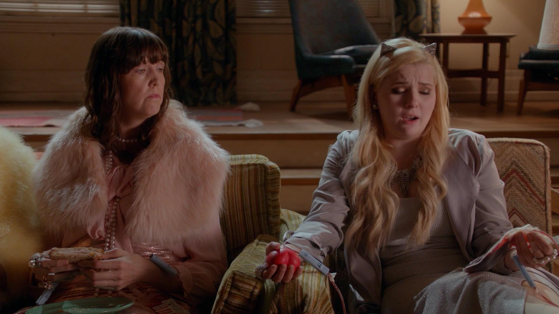 Scream_Queens_2016_S02E06_1080p_2057.jpg