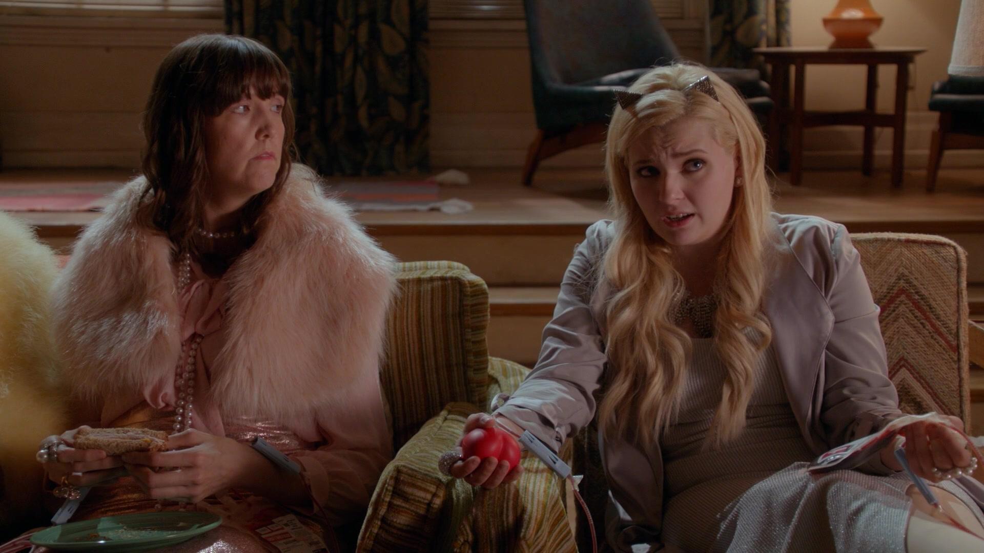 Scream_Queens_2016_S02E06_1080p_2065.jpg