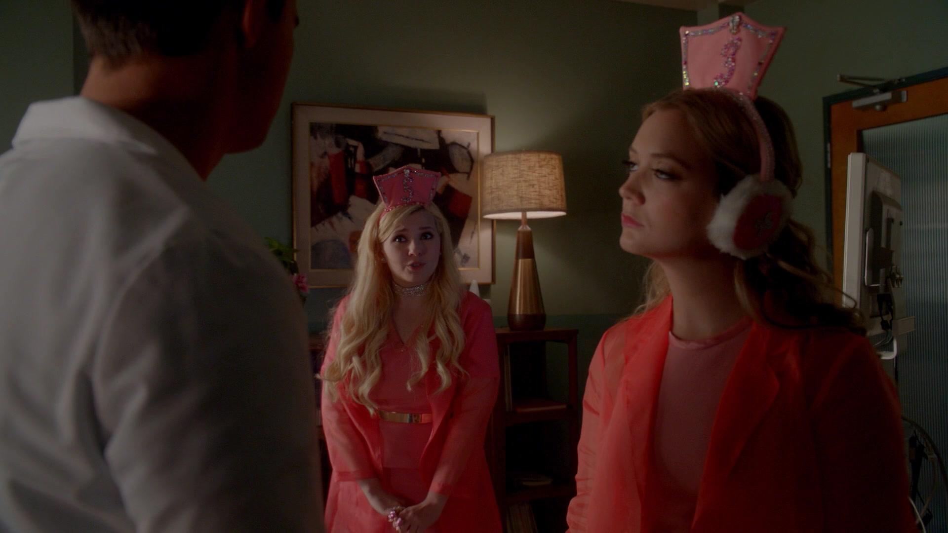 Scream_Queens_2016_S02E07_1080p_1526.jpg