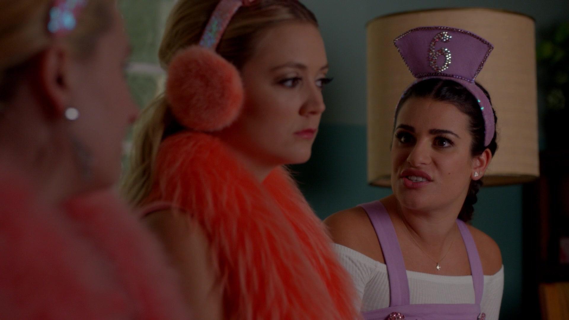 Scream_Queens_2016_S02E07_1080p_2666.jpg