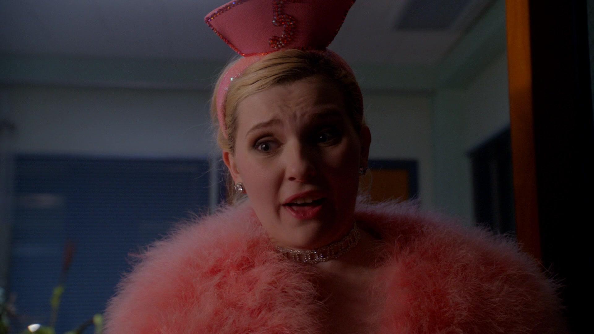 Scream_Queens_2016_S02E09_1080p_0144.jpg