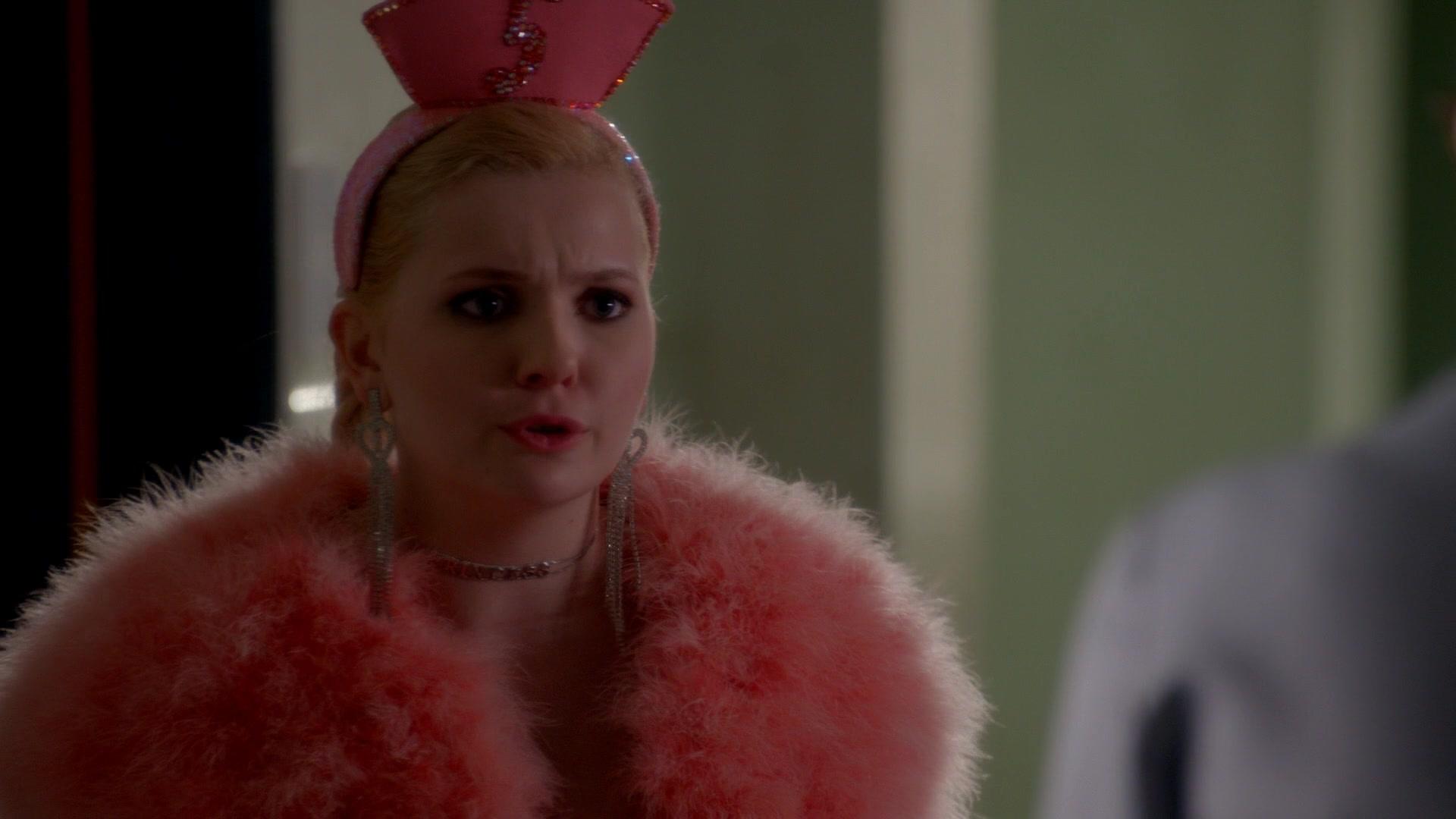 Scream_Queens_2016_S02E09_1080p_3165.jpg