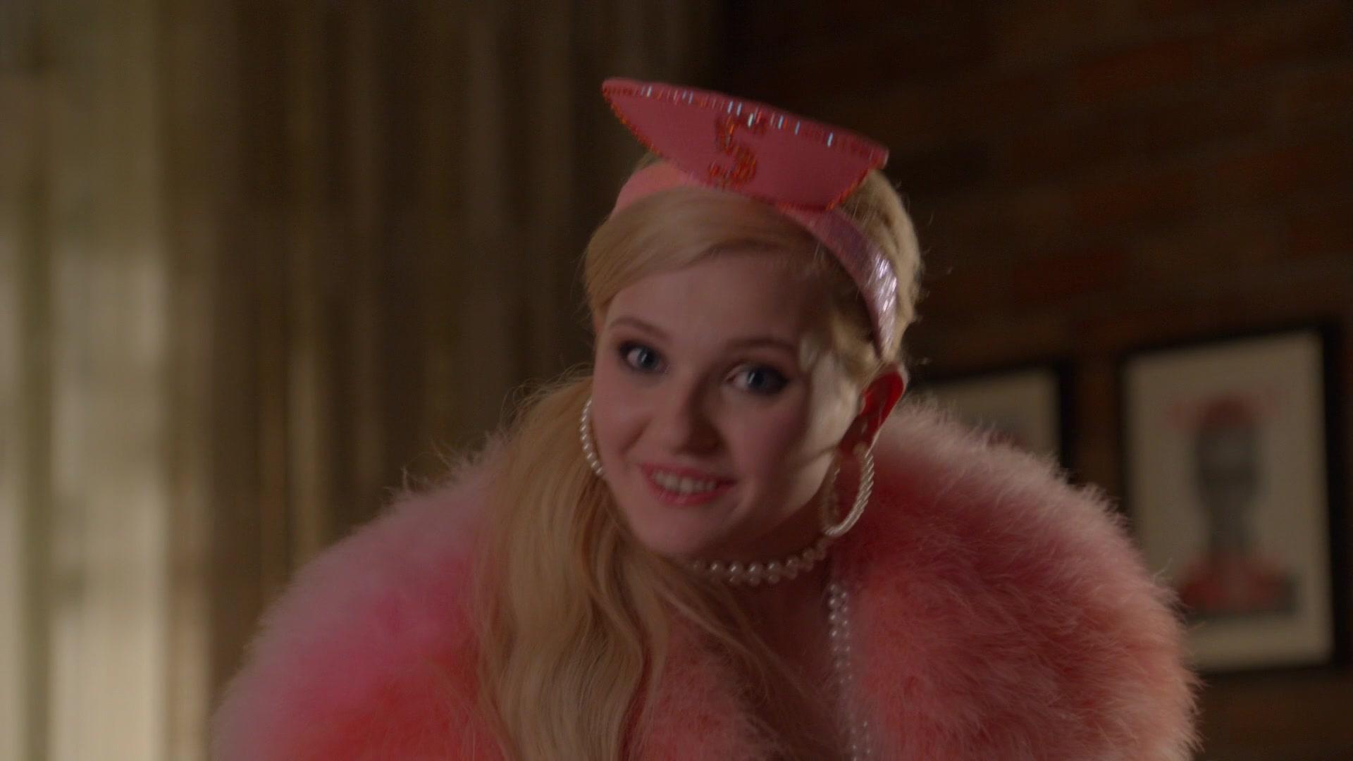 Scream_Queens_2016_S02E10_1080p_3643.jpg