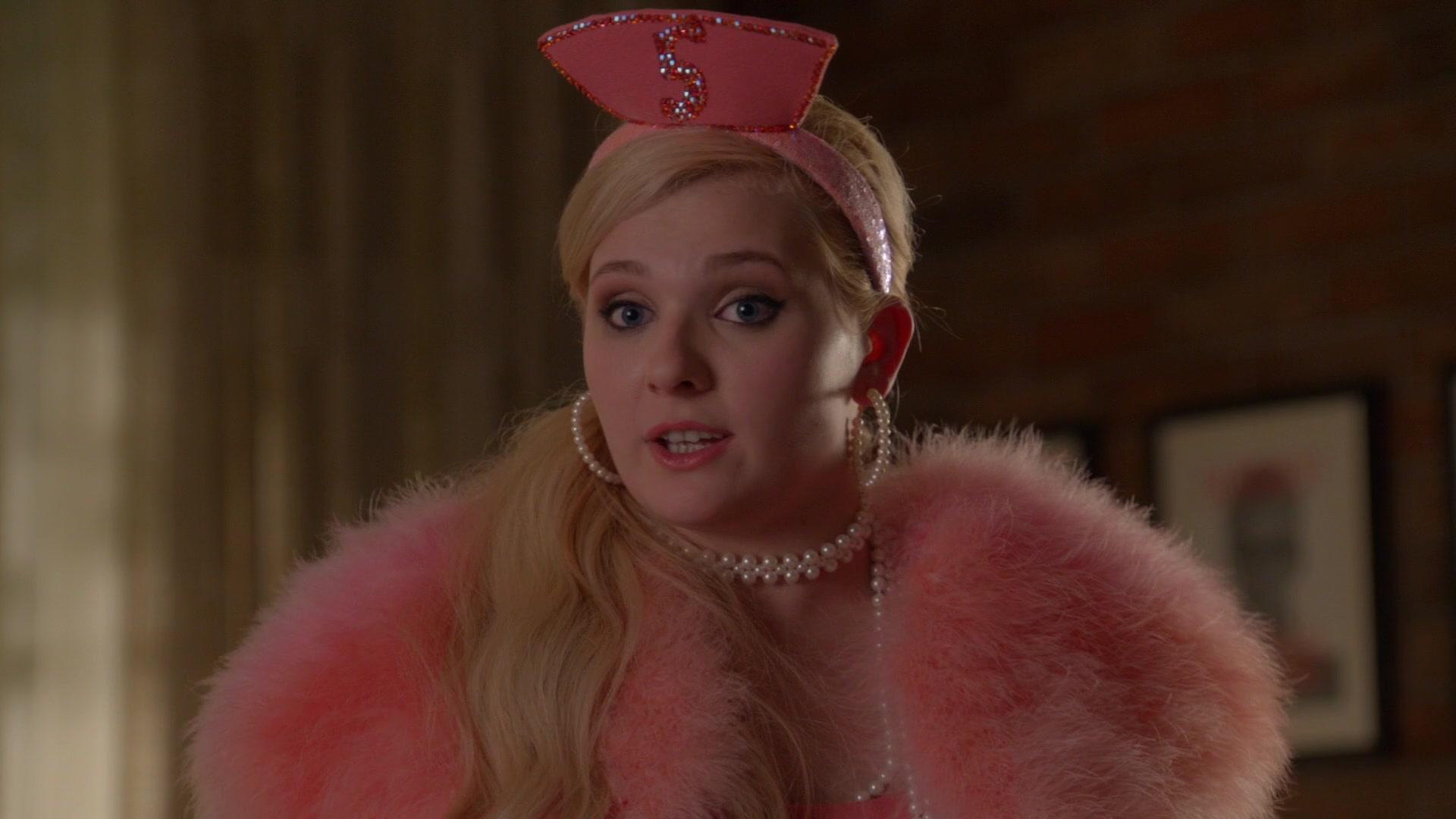 Scream_Queens_2016_S02E10_1080p_3686.jpg