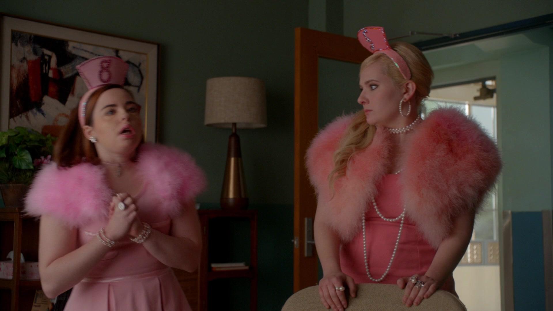Scream_Queens_2016_S02E10_1080p_4002.jpg