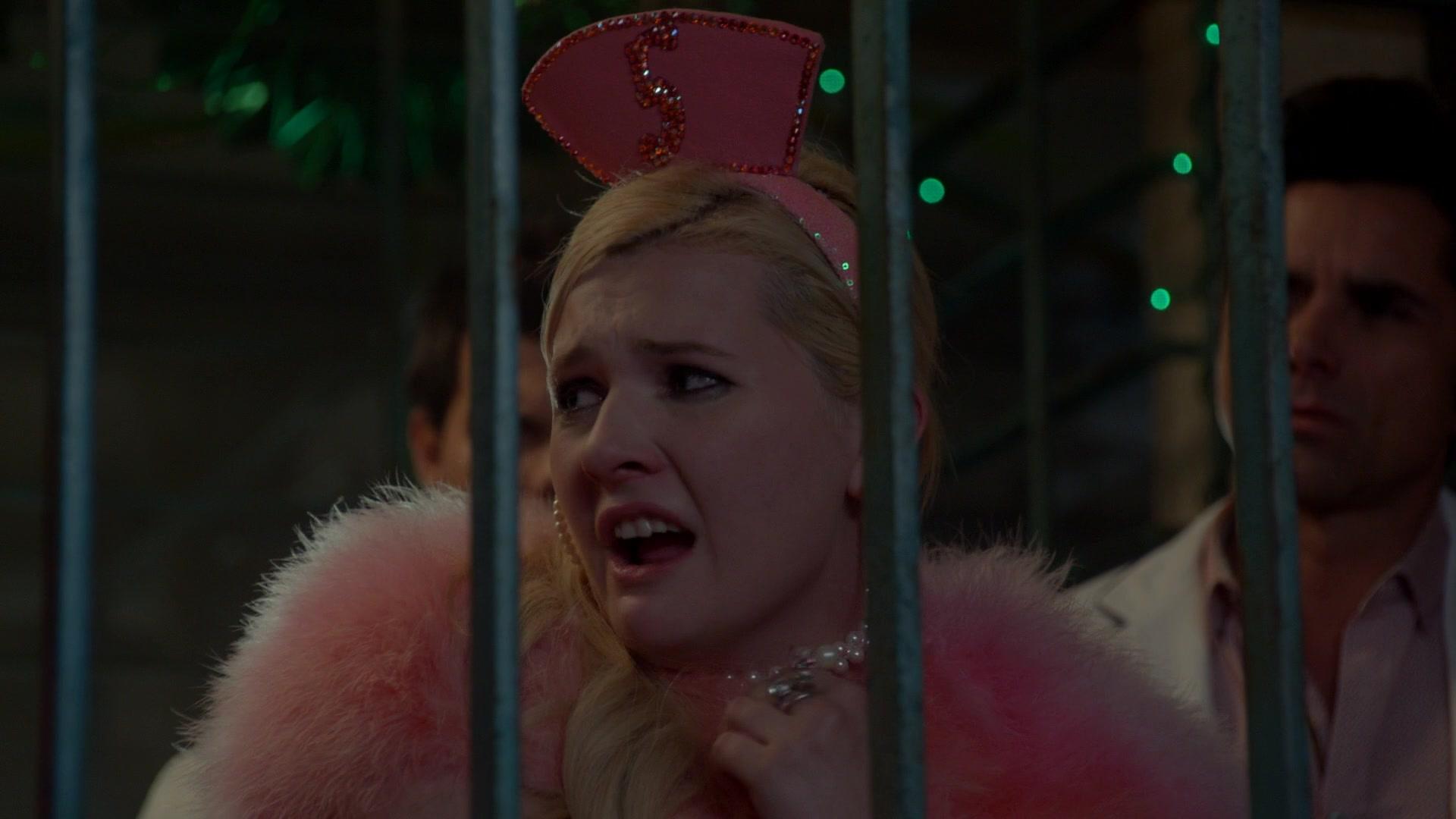 Scream_Queens_2016_S02E10_1080p_4827.jpg